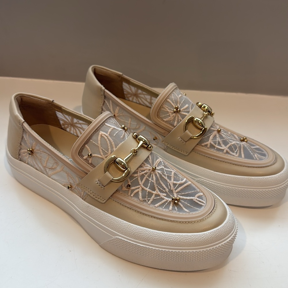 Brand NEW with box. J/Slides Georgy beige lace and leather slip on shoe 6.5